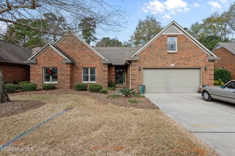 Photo of 306 Village Green Drive, Trent Woods, NC 28562 (MLS # 100545497)
