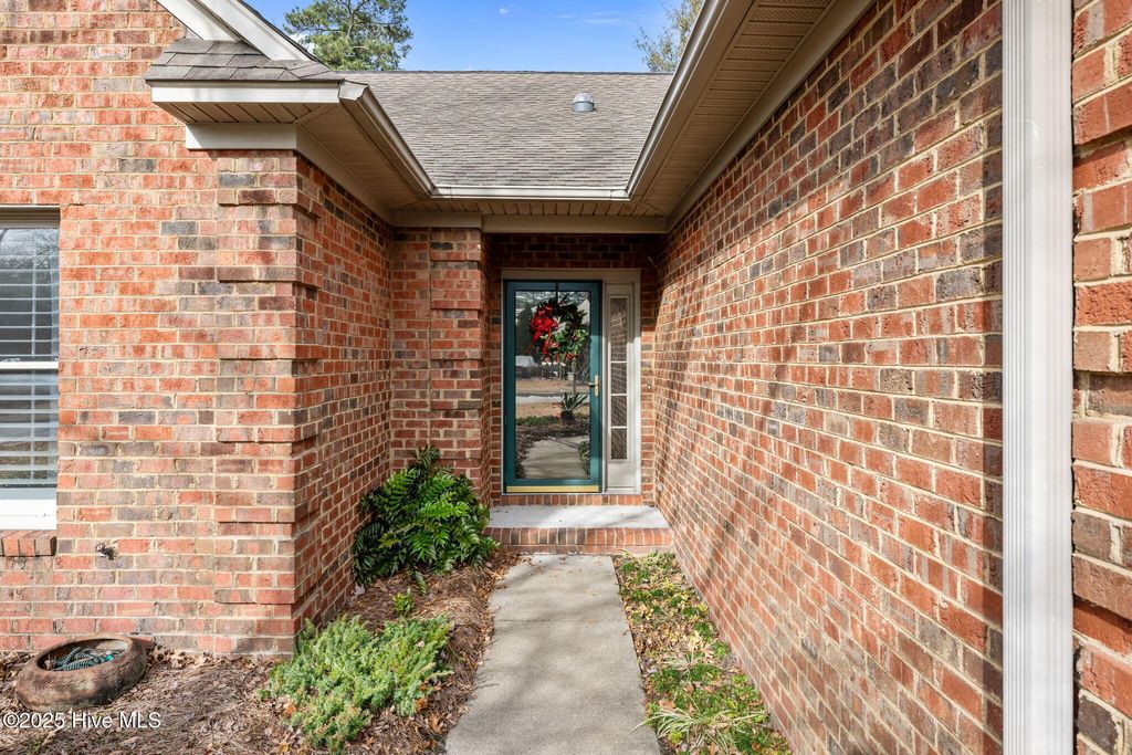 Photo of 306 Village Green Drive, Trent Woods, NC 28562 (MLS # 100545497)