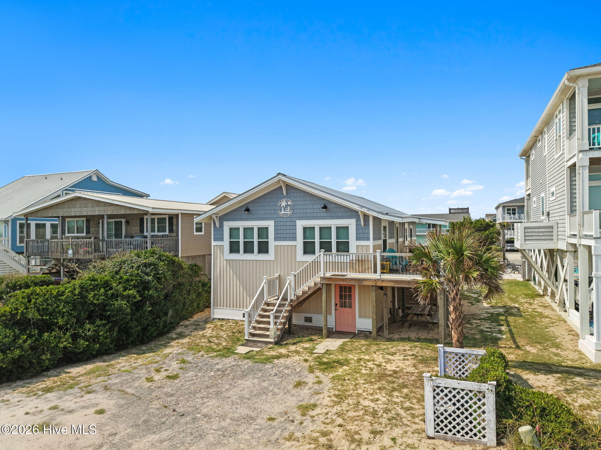 1014 W Beach Drive