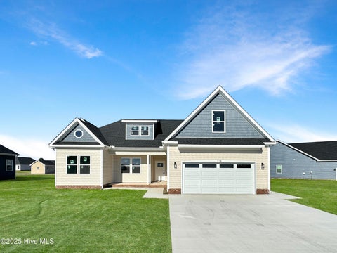 Homes For Sale - 307 Spinnaker Street<br/> Pasquotank County, Elizabeth City, NC 27909