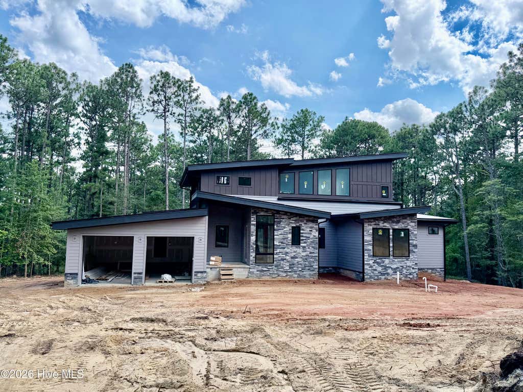 Photo of 239 Hill Road, Southern Pines, NC 28387 (MLS # 100594970)