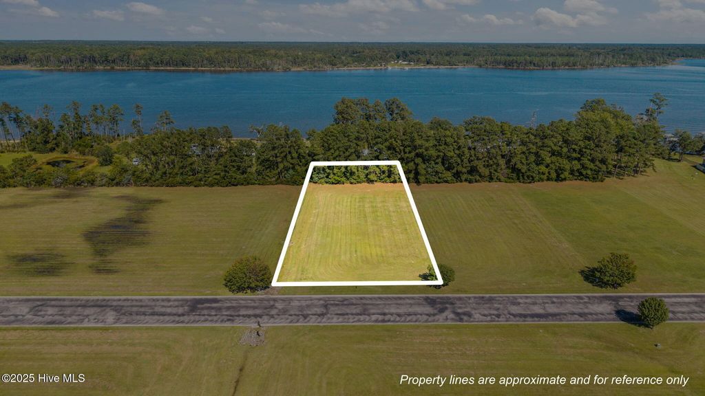 Photo of 111 Waterway Road, Havelock, NC 28532 (MLS # 100531175)