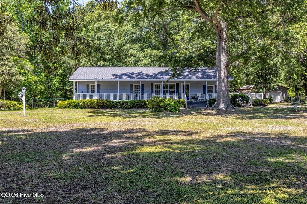 Photo of 110 Dogwood Circle, Leland, NC 28451 (MLS # 100573237)