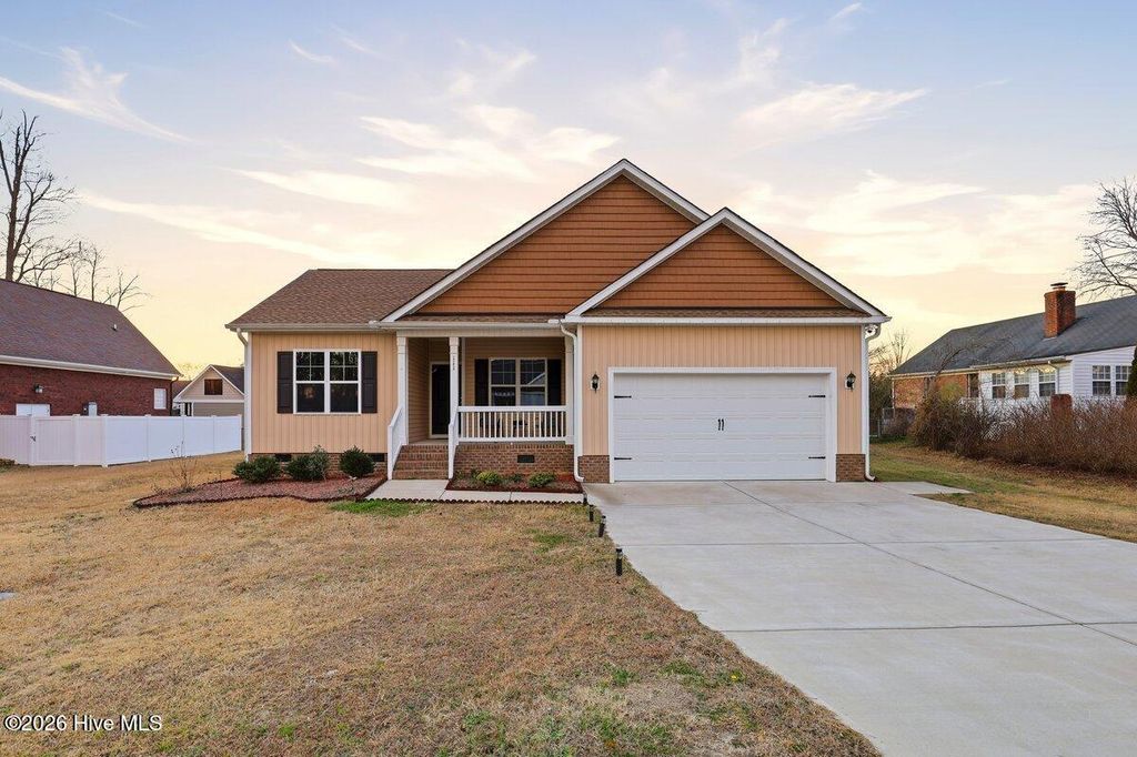 Photo of 111 Oak Street, Selma, NC 27576 (MLS # 100549538)