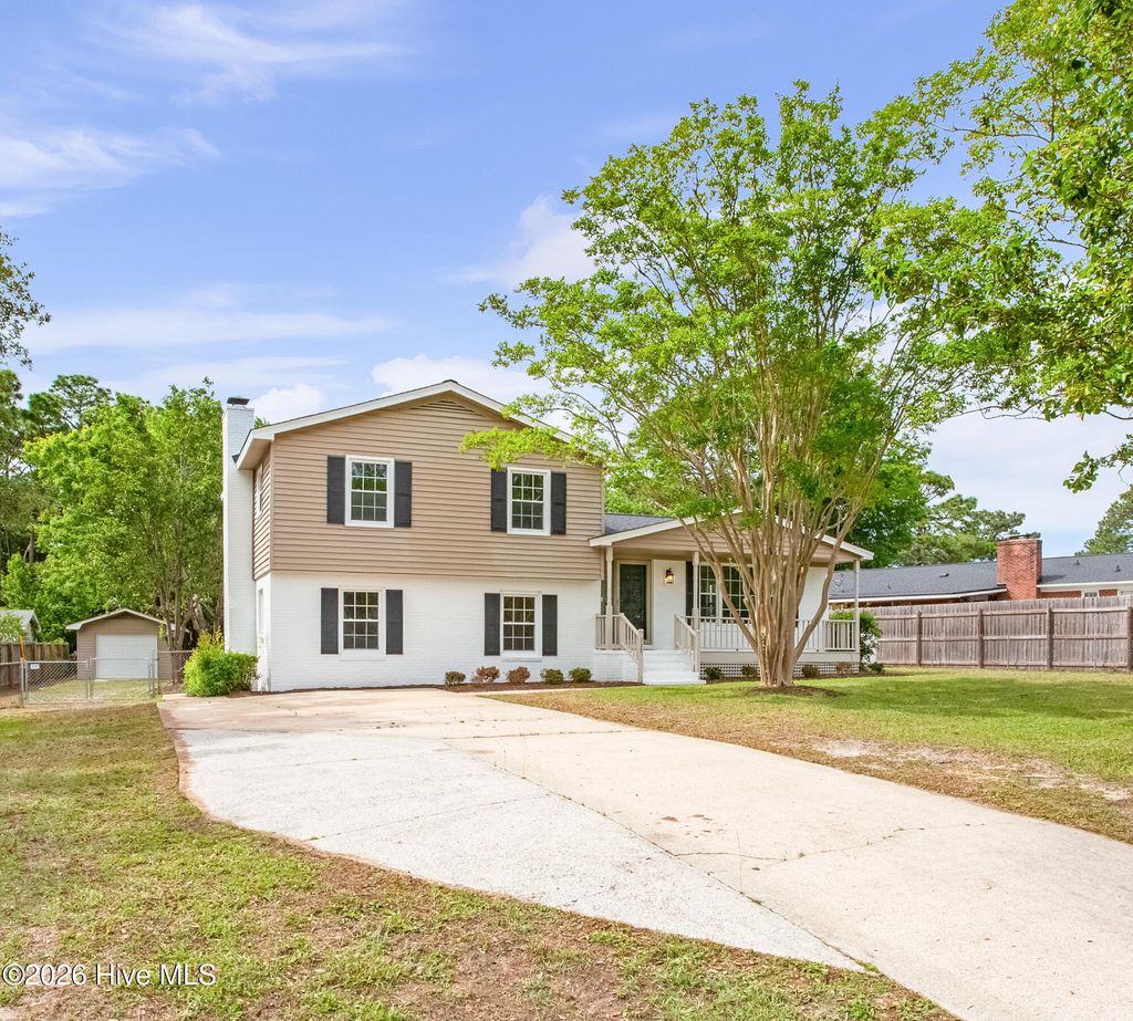 Photo of 335 Sabra Drive, Wilmington, NC 28405 (MLS # 100573849)