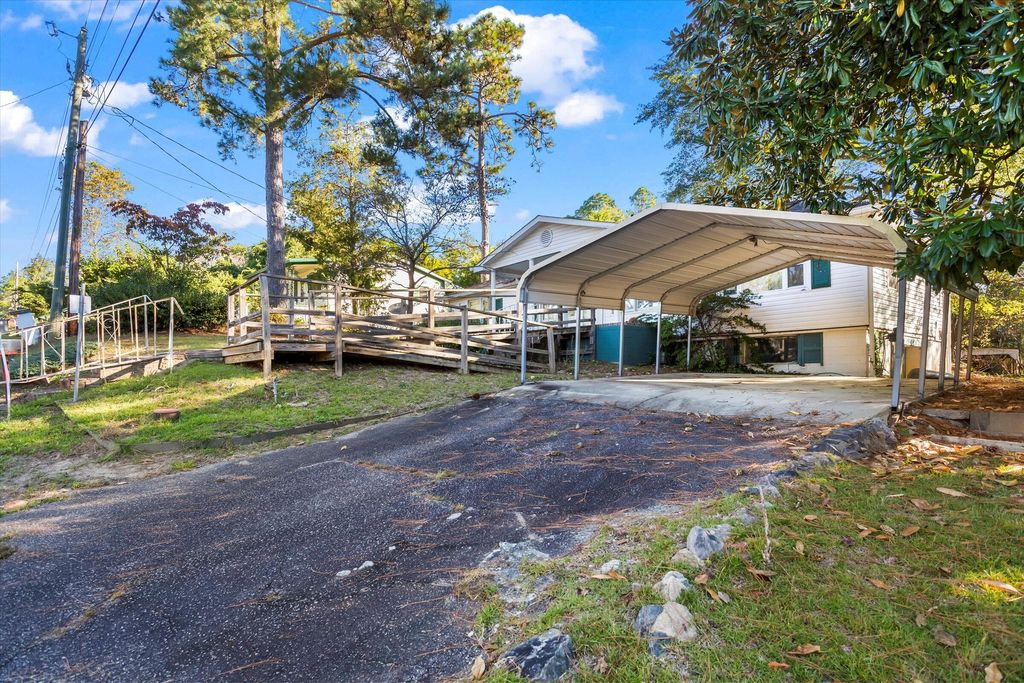 Photo of 522 E Pine Street, New Ellenton, SC 29809 (MLS # 548684)