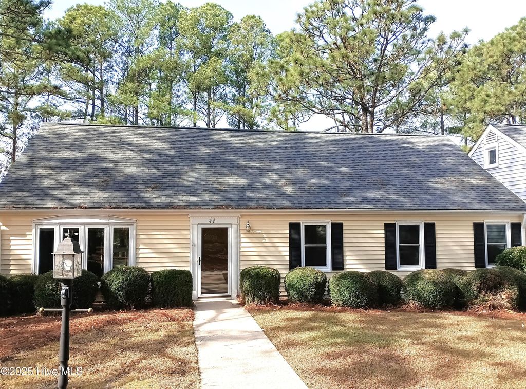 Photo of 44 Village Green Circle, Southern Pines, NC 28387 (MLS # 100545274)