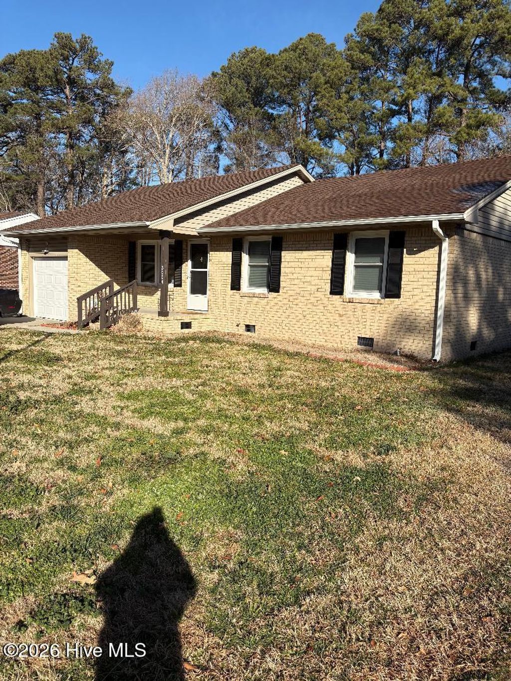Photo of 2004 Cedar Point Circle, Elizabeth City, NC 27909 (MLS # 100551568)