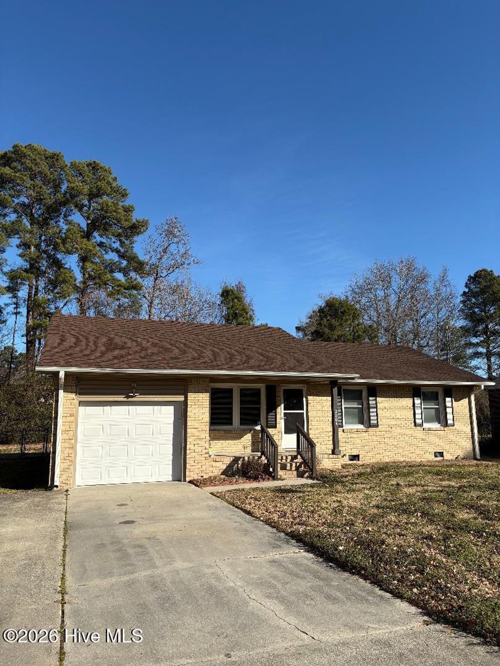 Photo of 2004 Cedar Point Circle, Elizabeth City, NC 27909 (MLS # 100551568)