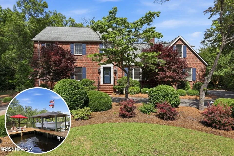 2406 Harbor Island Road