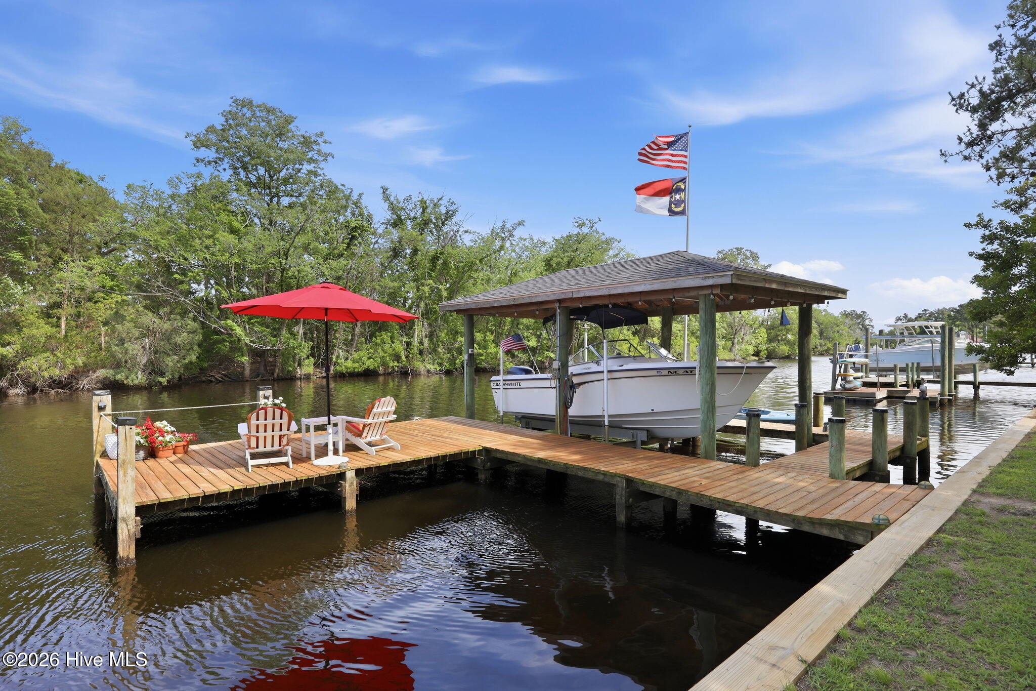 2406 Harbor Island Road