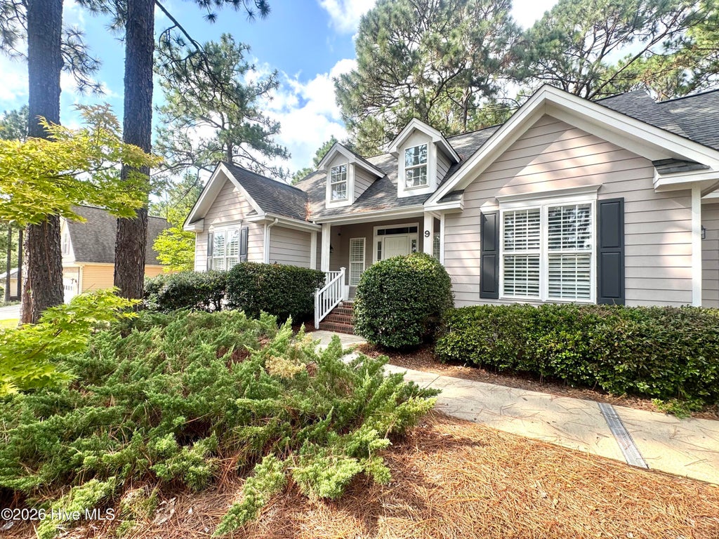 Photo of 9 Moore Drive, Pinehurst, NC 28374 (MLS # 100600093)