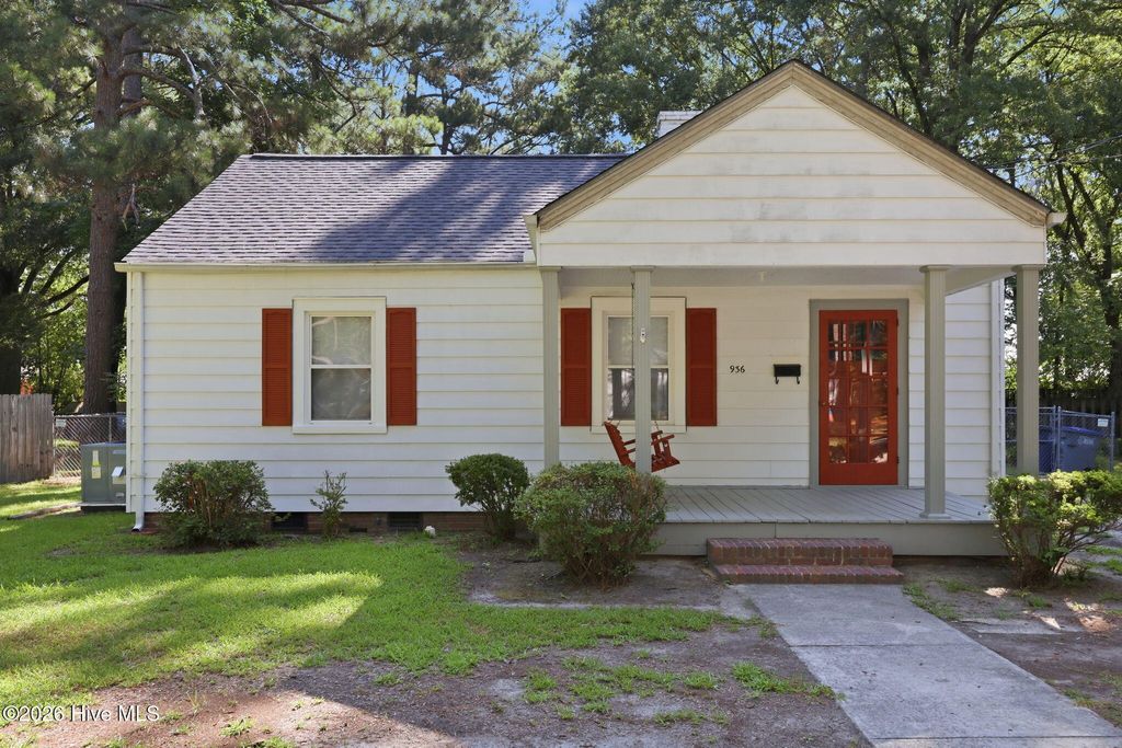 Photo of 936 W Haven Boulevard, Rocky Mount, NC 27803 (MLS # 100588249)