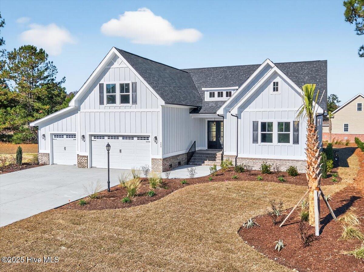 Calabash, North Carolina 28467, United States, 4 Bedrooms Bedrooms, ,4 BathroomsBathrooms,Residential,Active,255702
