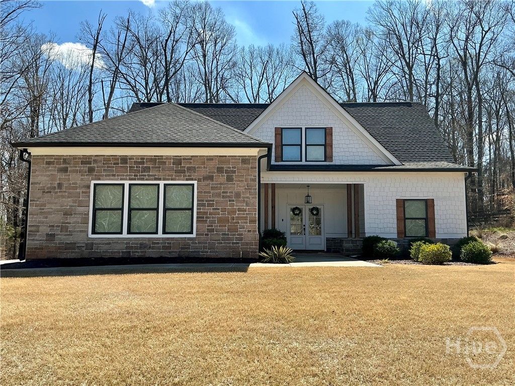 Photo of 506 Summit View Drive, Jefferson, GA 30549 (MLS # CL350931)