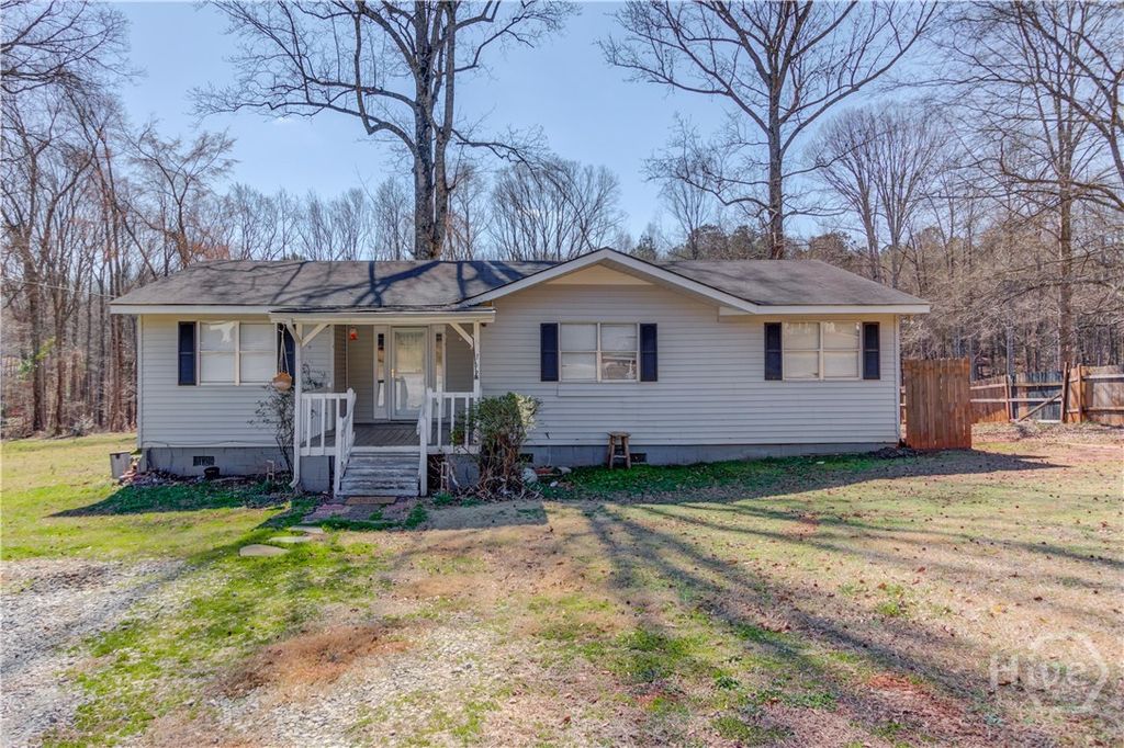 Photo of 362 Dixie Red Avenue, Jefferson, GA 30549 (MLS # CL350549)