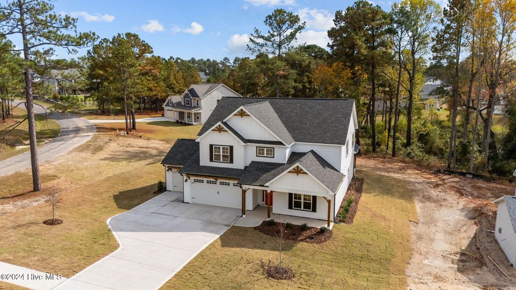 Photo of 501 Belcroft Drive, Carthage, NC 28327 (MLS # 100578294)