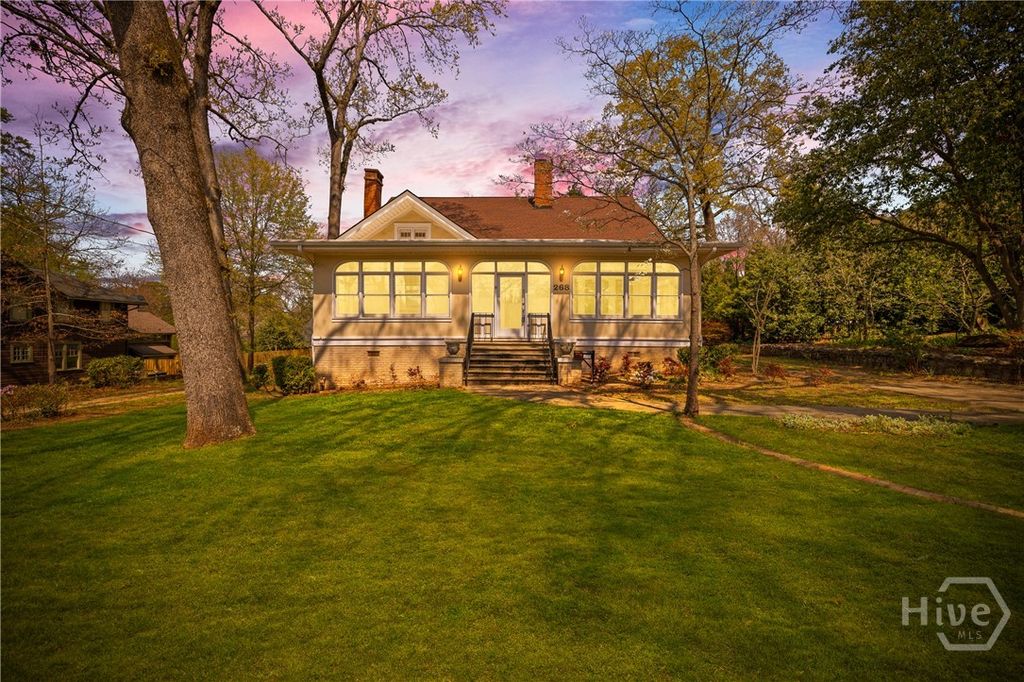 Photo of 268 Woodlawn Avenue, Athens, GA 30606 (MLS # CL351634)