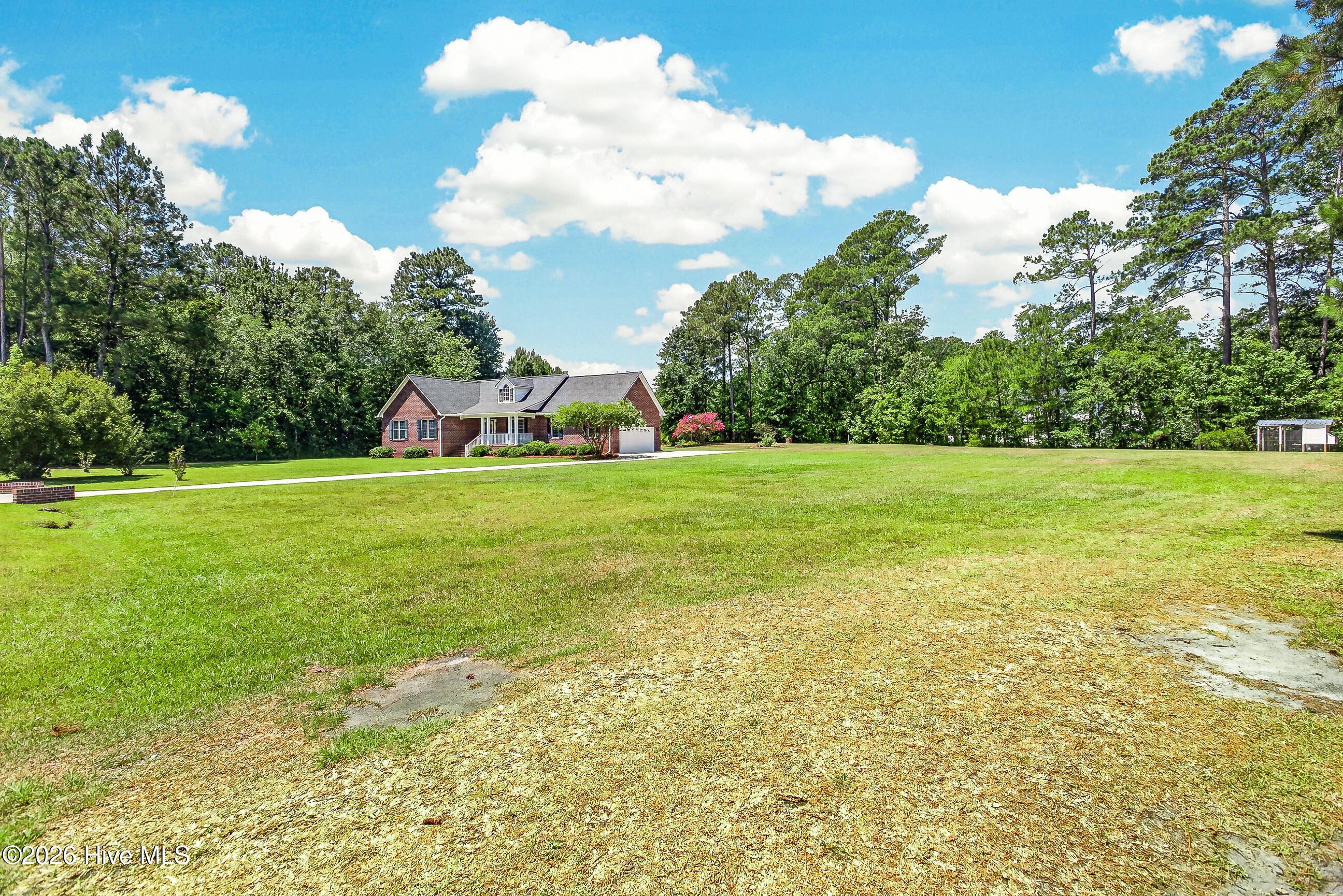 521 Carriage Lane