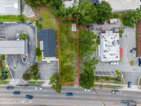 Tiny photo for 1024 S College Road, Wilmington, NC 28403 (MLS # 100589849)