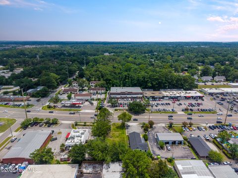 Tiny photo for 1024 S College Road, Wilmington, NC 28403 (MLS # 100589849)