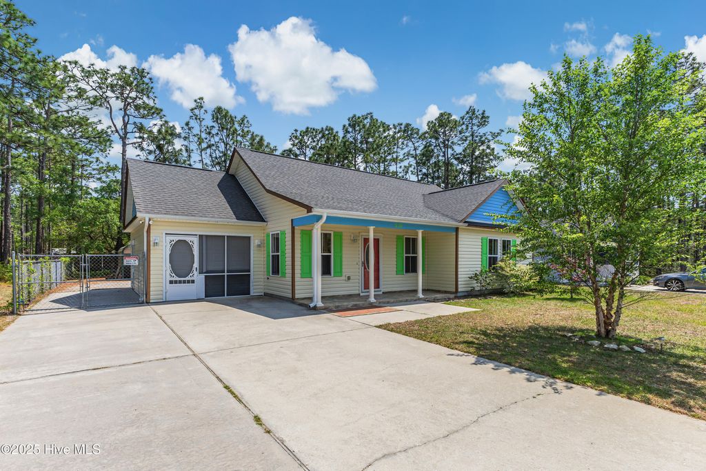 Photo of 536 Edgewood Road, Boiling Spring Lakes, NC 28461 (MLS # 100505553)