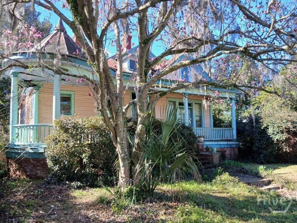 Photo of 1615 E Henry Street, Savannah, GA 31404 (MLS # SA349504)