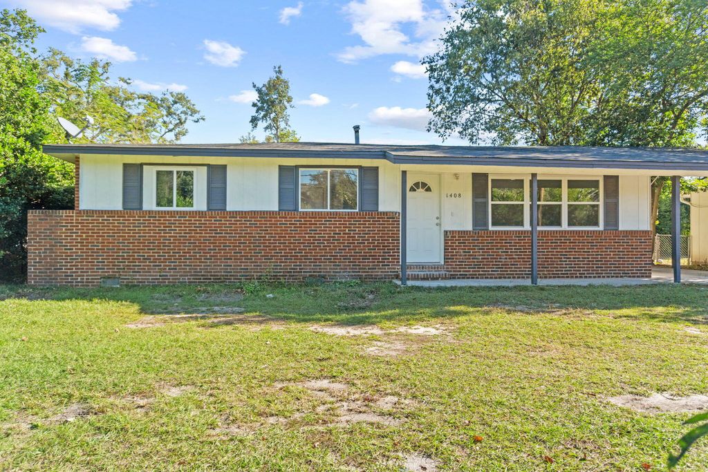 Photo of 1408 Jackson Road, Augusta, GA 30909 (MLS # 549001)