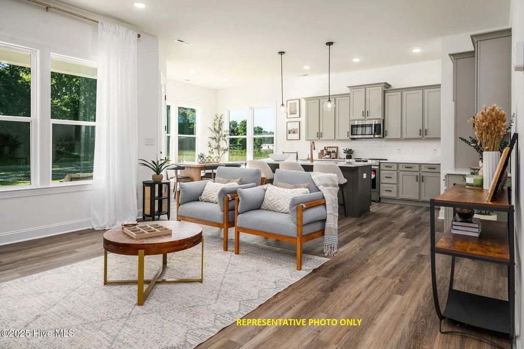 Photo of 851 Fairway Road, Ayden, NC 28513 (MLS # 100546399)