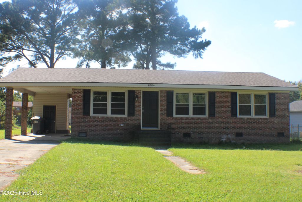 Photo of 1804 Duncan Drive, Rocky Mount, NC 27801 (MLS # 100535570)