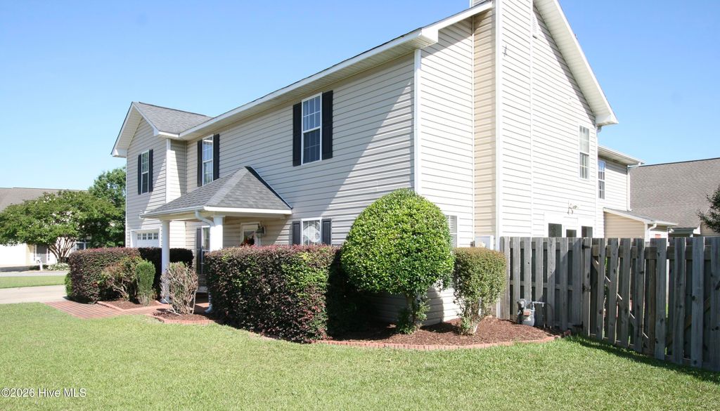 Photo of 109 Kevin Circle #B, Winterville, NC 28590 (MLS # 100578349)