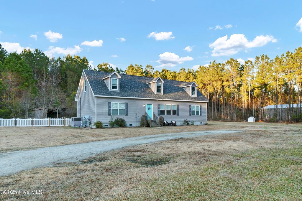 Photo of 2636 Brinson Road, Currie, NC 28435 (MLS # 100546158)