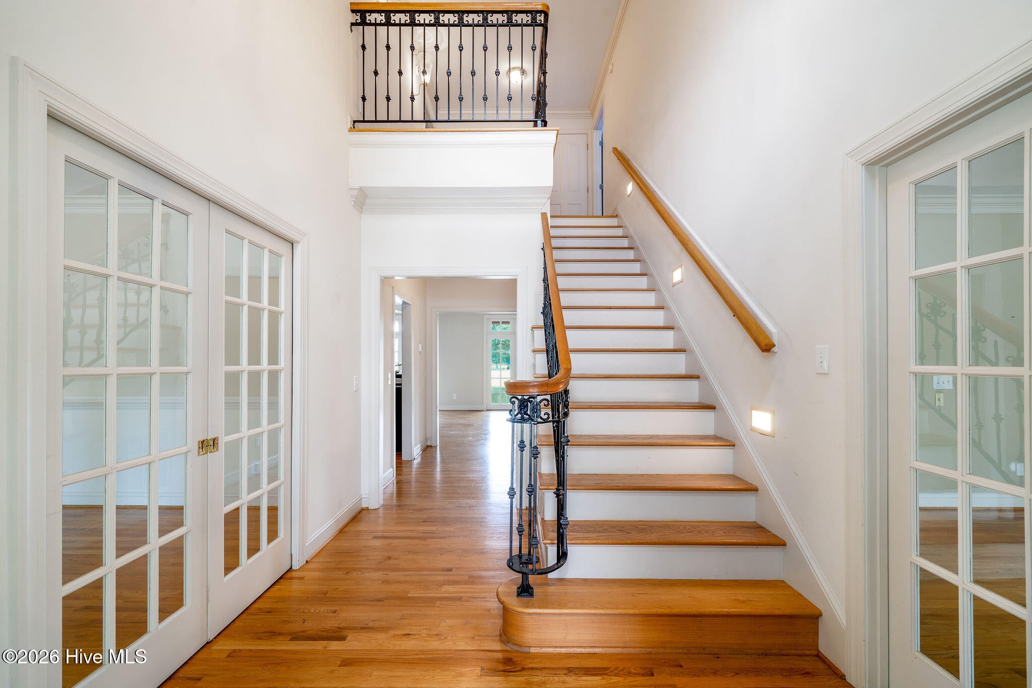 148 E Grandiflora Drive