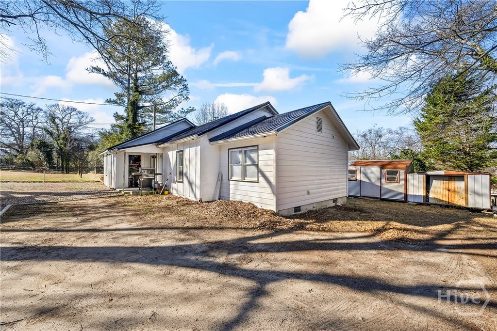 Photo of 187 Bellview Street, Winder, GA 30680 (MLS # CL347446)