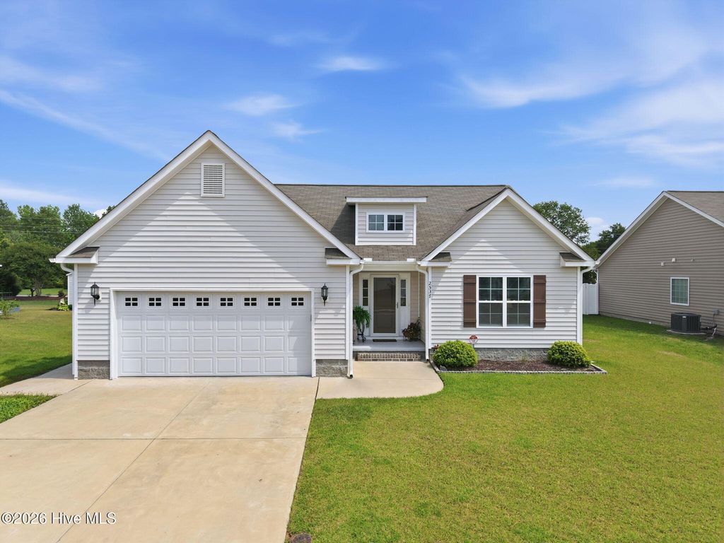 Photo of 2537 Rhinestone Drive, Winterville, NC 28590 (MLS # 100572679)