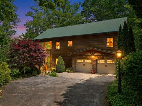 Homes For Sale - 97 Sugarwood Drive<br/> Murphy, NC 28906