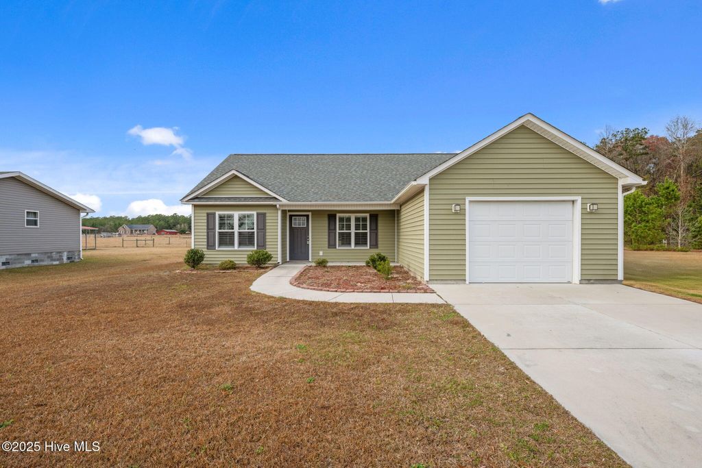 Photo of 990 Lee Landing Road, New Bern, NC 28560 (MLS # 100543818)