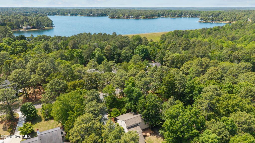 Photo of 106 Shropshire Lane, Seven Lakes, NC 27376 (MLS # 100572353)