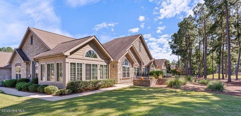 Condo For Sale - 125 W Chelsea Court<br/> Moore County, Southern Pines, NC 28387