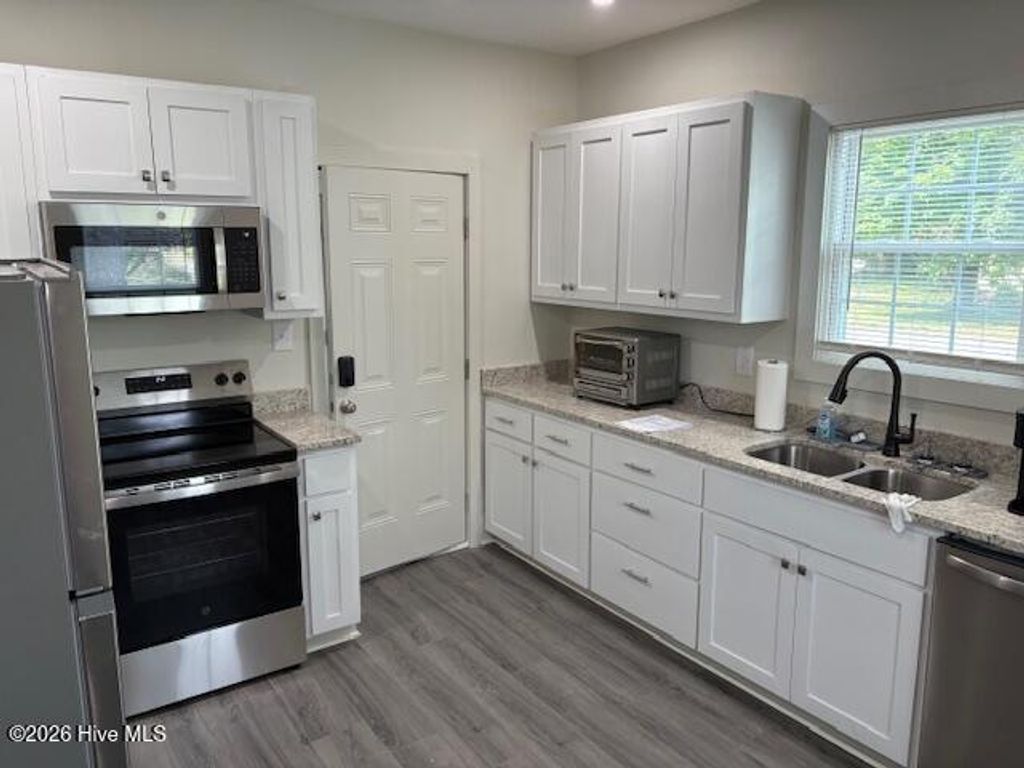 Photo of 603 Everett Street, Laurinburg, NC 28352 (MLS # 100549146)