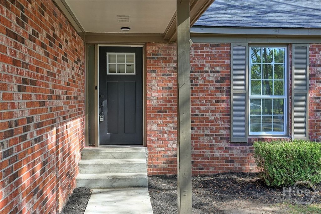 Photo of 100 Community Road, Hinesville, GA 31313 (MLS # SA353220)