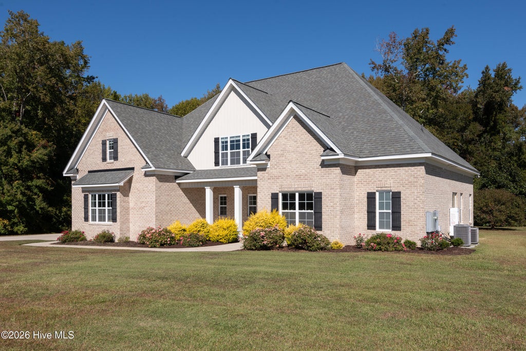 Photo of 2611 Winding Cove Drive, Grimesland, NC 27837 (MLS # 100612826)