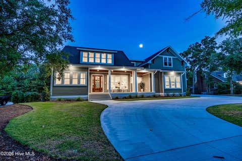 Homes For Sale - 2225 S Live Oak Parkway<br/> Wilmington, NC 28403