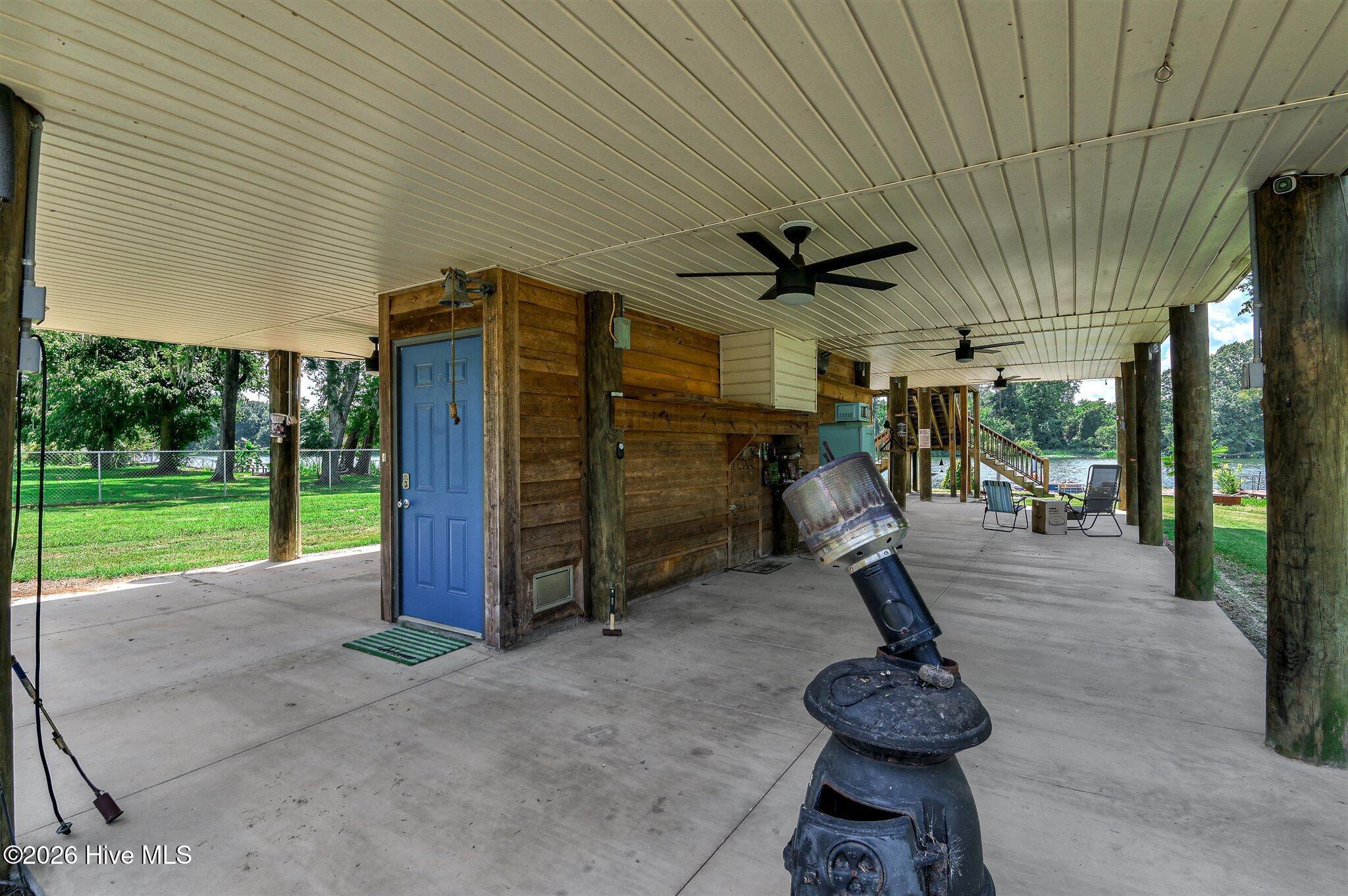 708 Gum Swamp Road