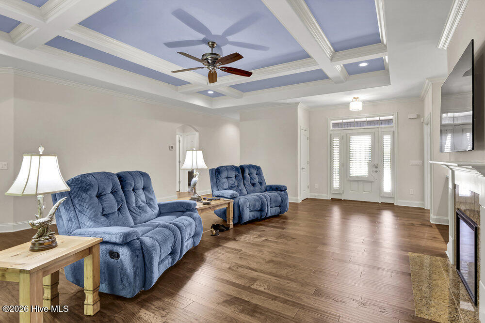 404 Glenn Ellen Drive