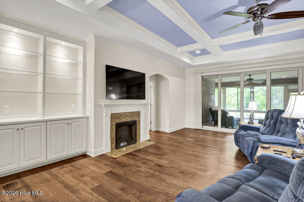 404 Glenn Ellen Drive