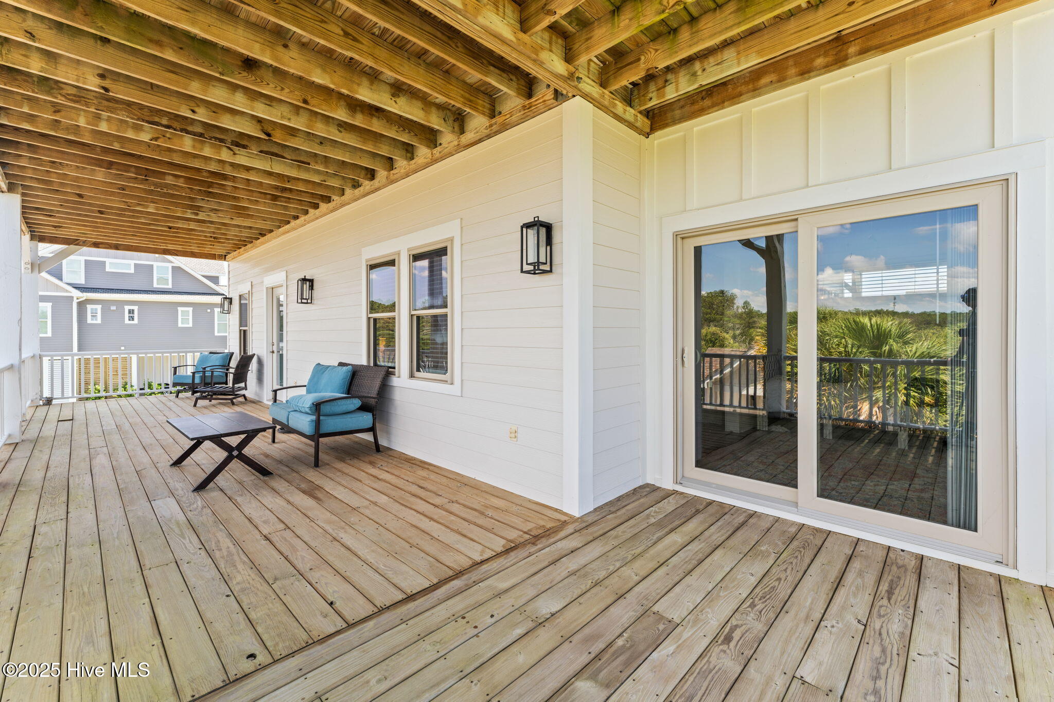 Sneads Ferry, North Carolina 28460, United States, 4 Bedrooms Bedrooms, ,4 BathroomsBathrooms,Residential,Pending,255813