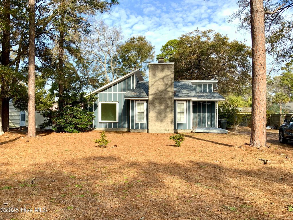Photo of 314 Stuart Avenue, Southport, NC 28461 (MLS # 100546662)