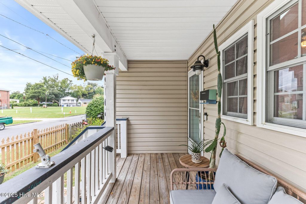 Photo of 2105 Gibson Avenue, Wilmington, NC 28403 (MLS # 100528980)