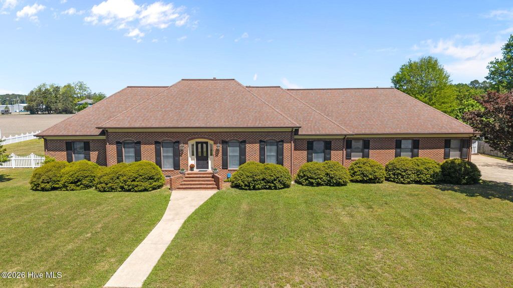 Photo of 106 Northwood Road, Washington, NC 27889 (MLS # 100568766)